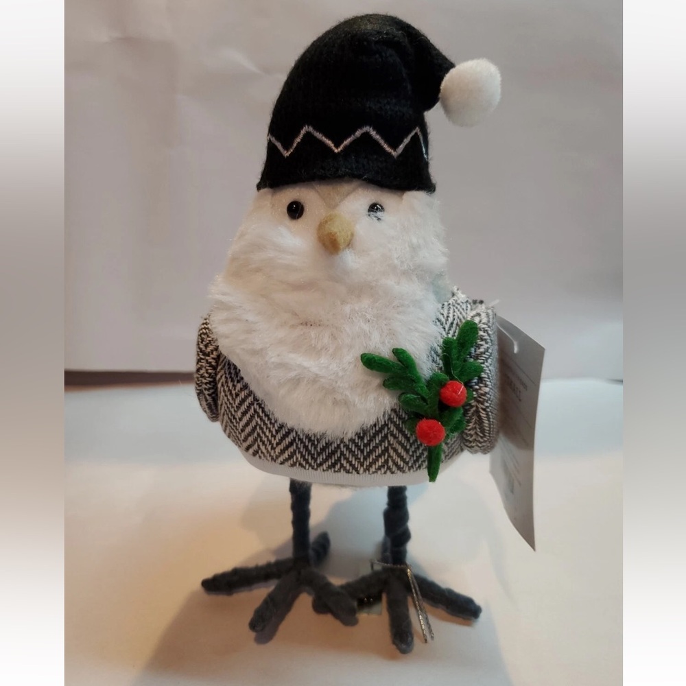 Target Wondershop Featherly Friends Winter Christmas 2022 Fabric Bird Iskall